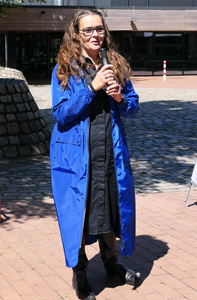 02.jpg